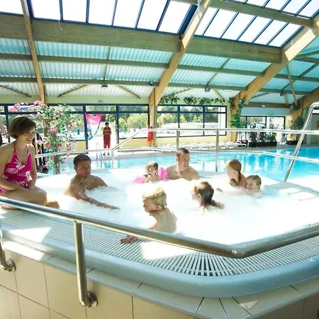 Campsite Kerlann 4 Etoiles Mobil 3 Chs 2 Sdb Aven Finistere *
